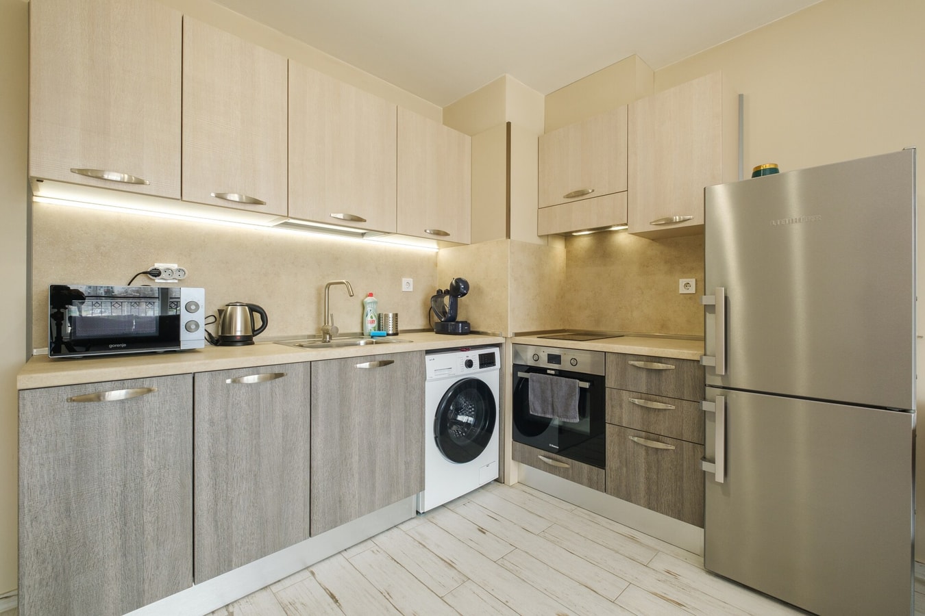Modern 1-bed Apartment 10 MT Homes Property Management