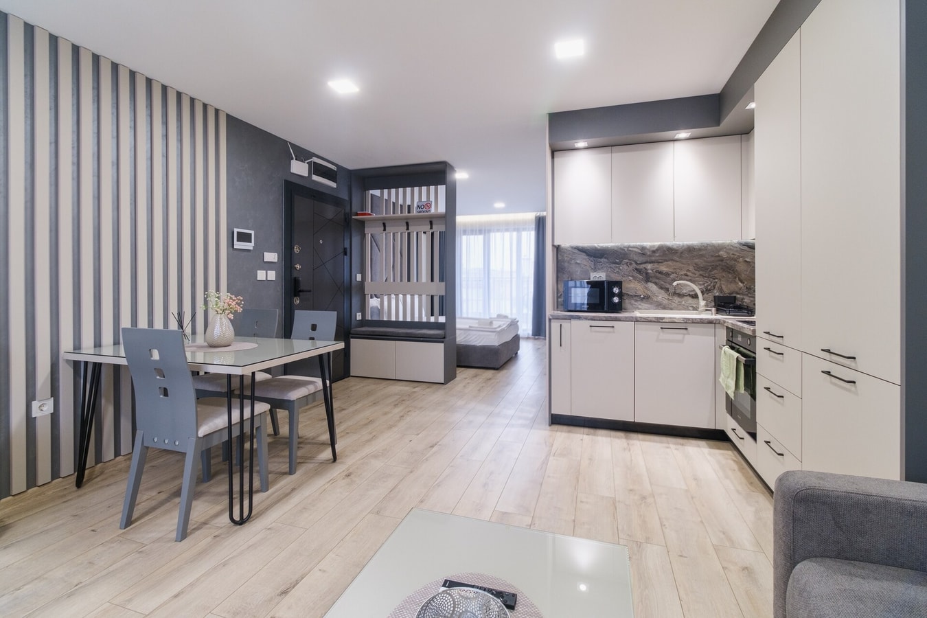 LDV 13 Residence 614 Free private parking 15 MT Homes Property Management
