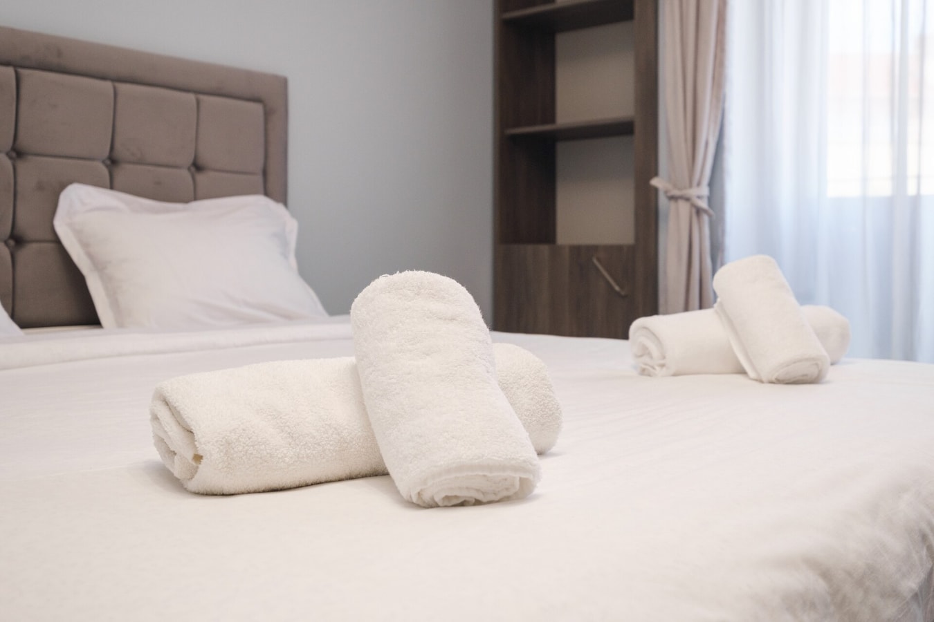 Sleek & Stylish 2-Bedroom Apartment 19 MT Homes Property Management