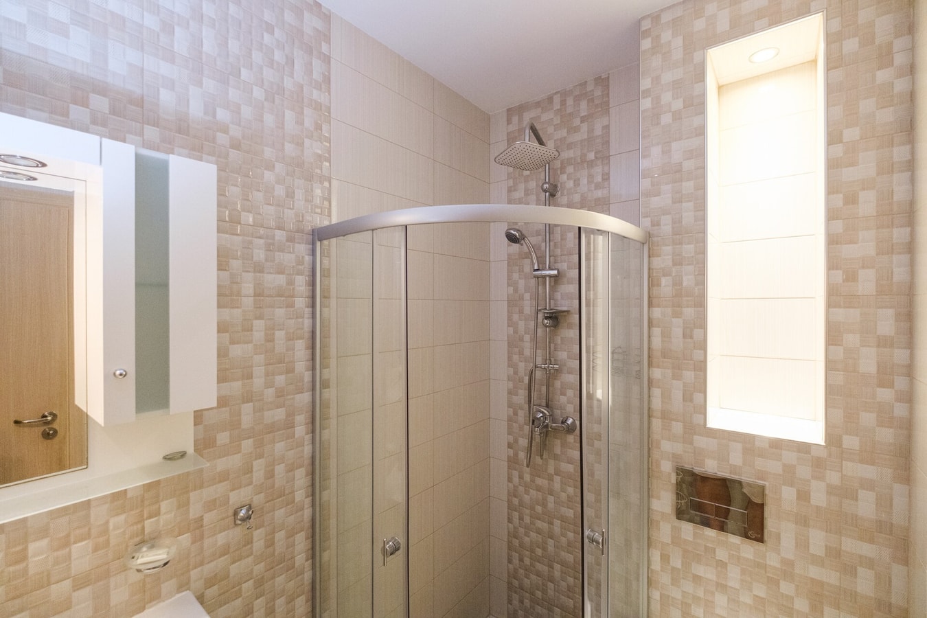Central 2-Bedroom Apt 22 MT Homes Property Management