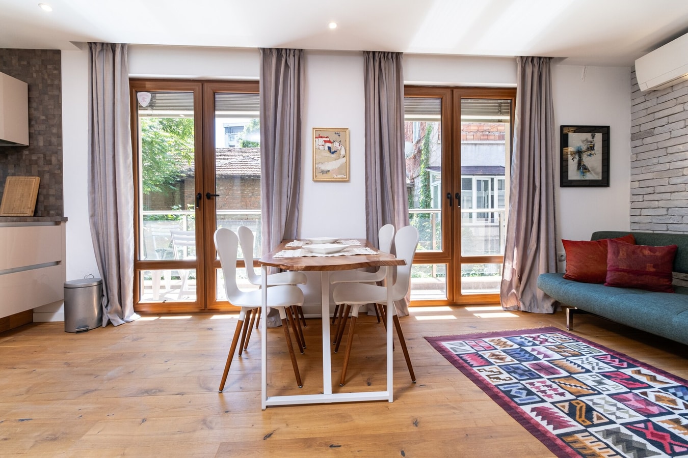 Central 1-bedroom Apartment 11 MT Homes Property Management