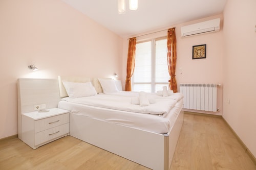 Central 2-Bedroom Apt 15 MT Homes Property Management
