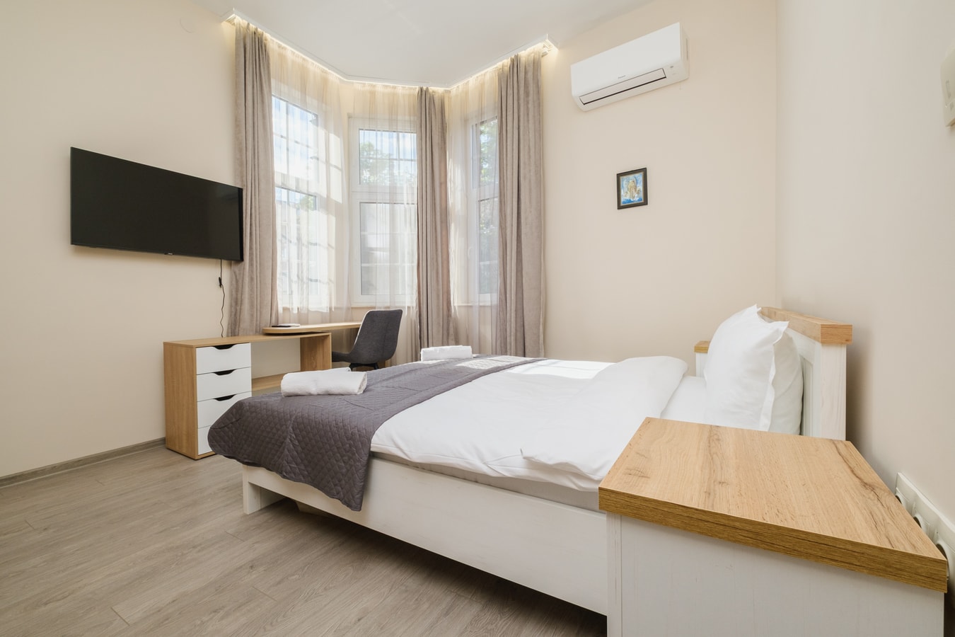 Cozy Corner-Heart of Plovdiv 1BR 28 MT Homes Property Management
