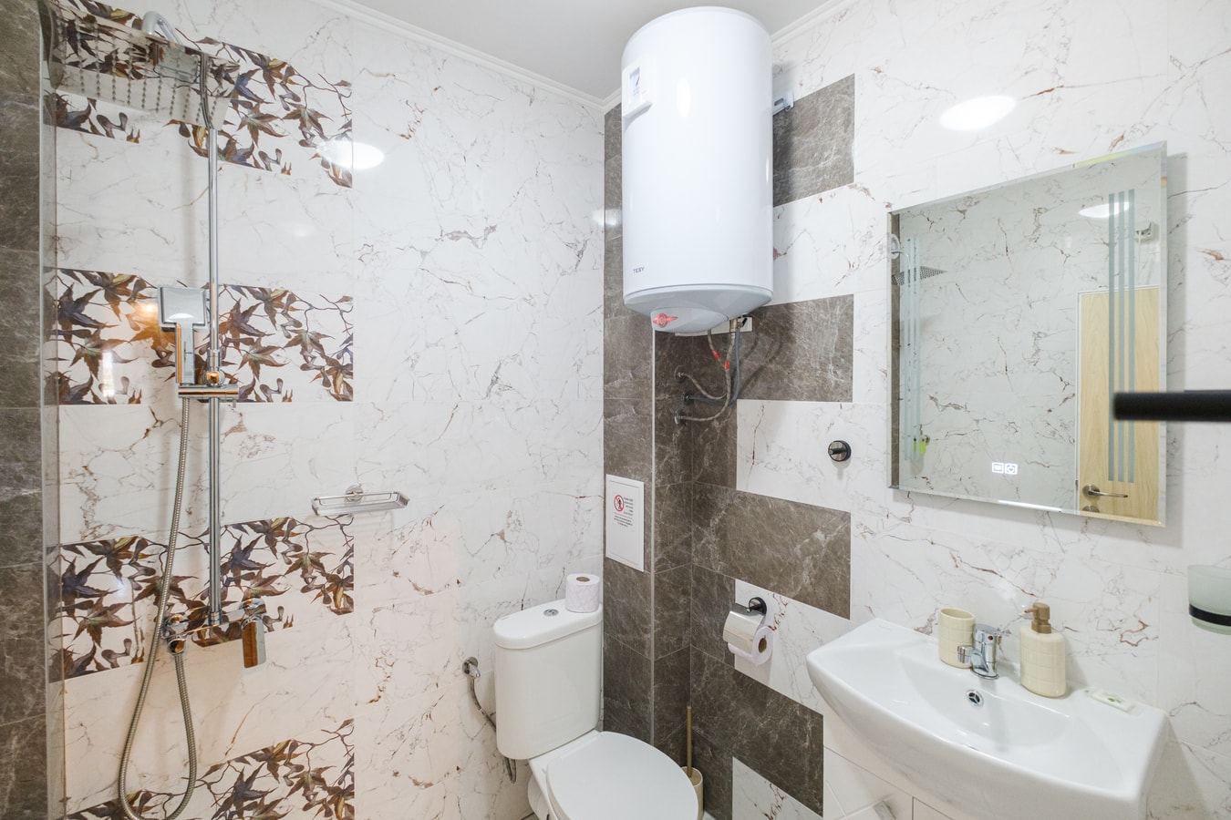 Apartments by the river 10 Free private parking 21 Апартаменти край реката