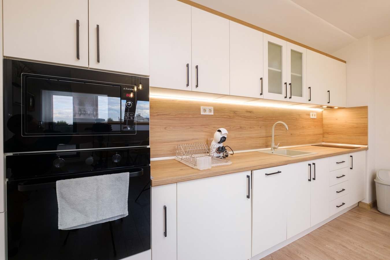 Modern 1-Bed Flat in Plovdiv Free Parking 10 MT Homes Property Management