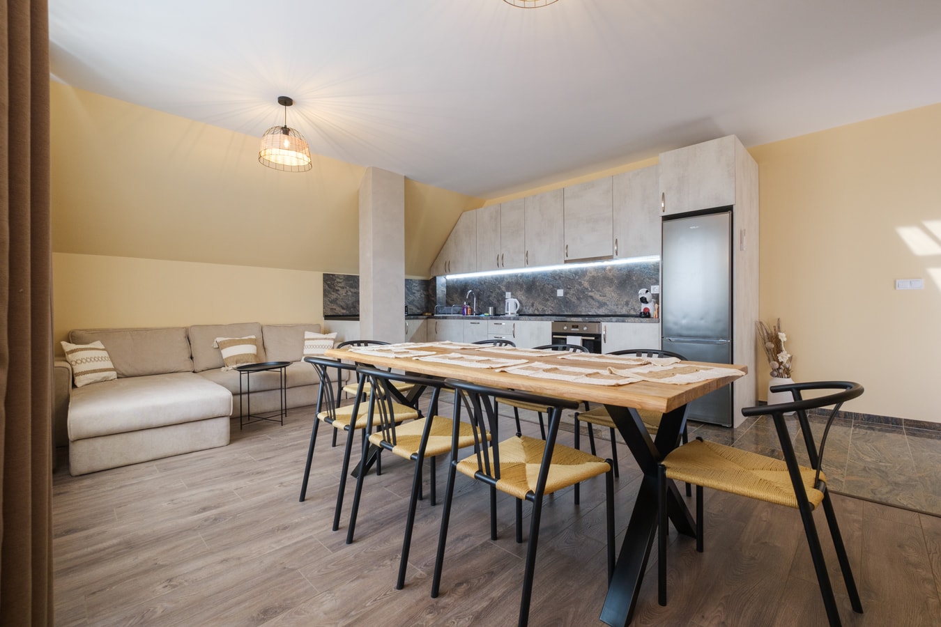 Apartments by the river 11 Free private parking 6 Апартаменти край реката
