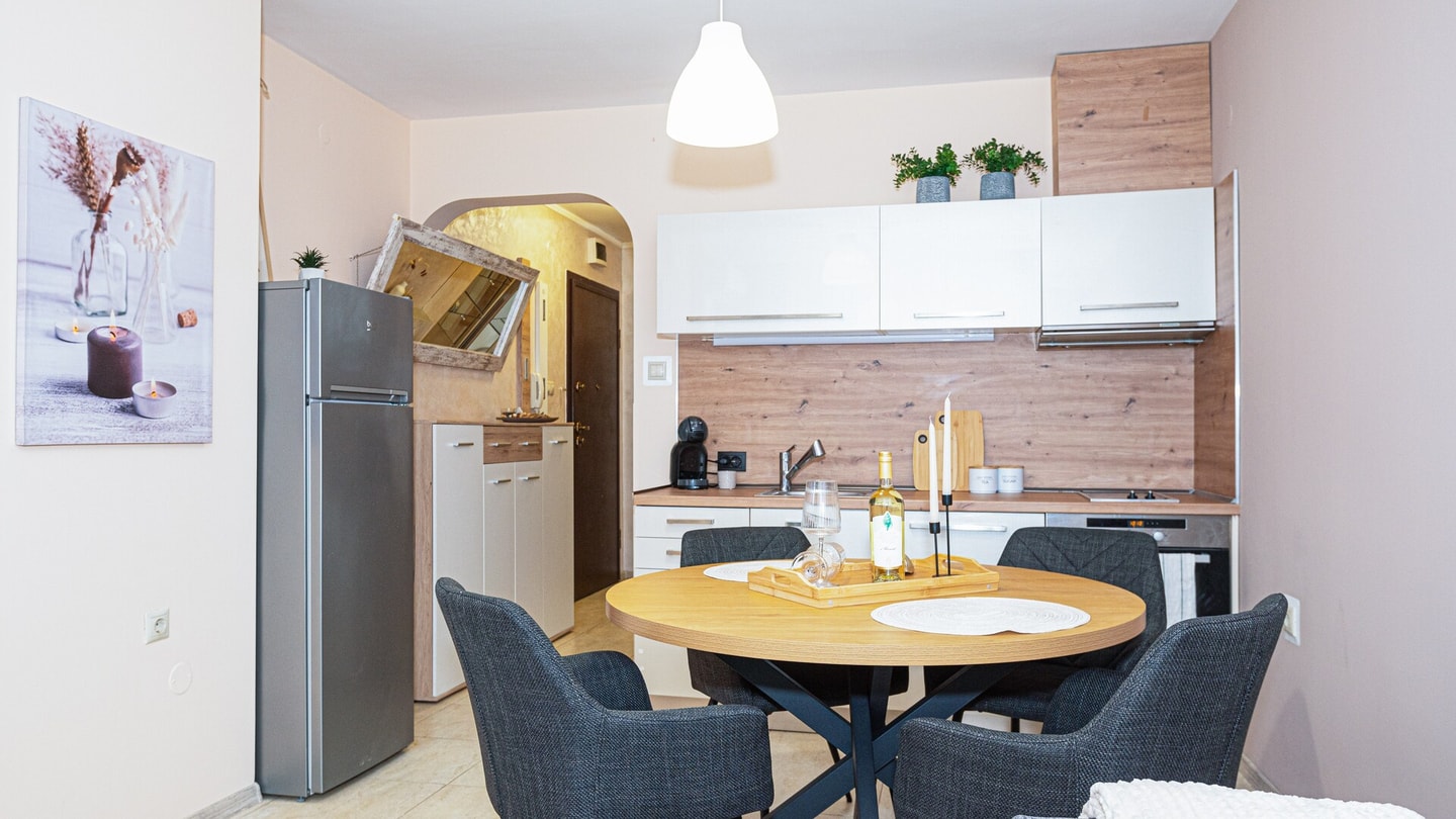1-bed Apt in the heart of the city Free Parking 31 MT Homes Property Management