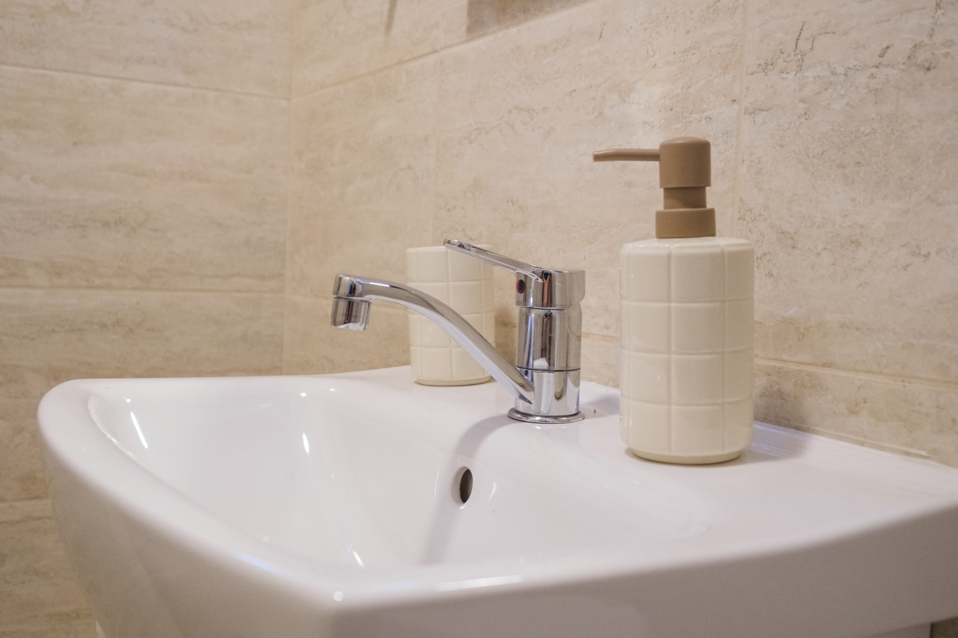 Apartments by the river 01 Free private parking 23 Апартаменти край реката