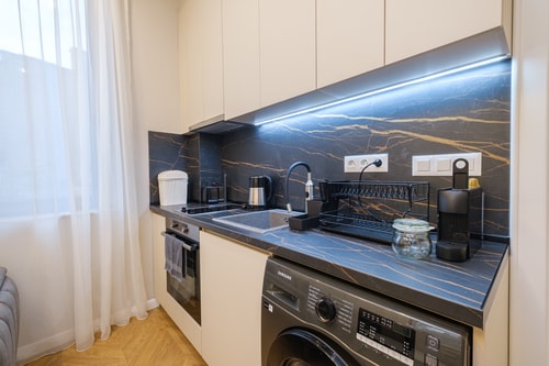 Къщата с нара розов апартамент 4 MT Homes Property Management