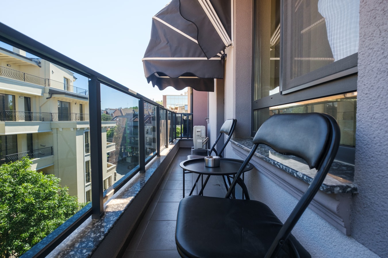 Apartments by the river 10 Free private parking 34 Апартаменти край реката