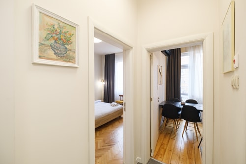 Bright 1-bedroom in the Heart of the City 25 MT Homes Property Management