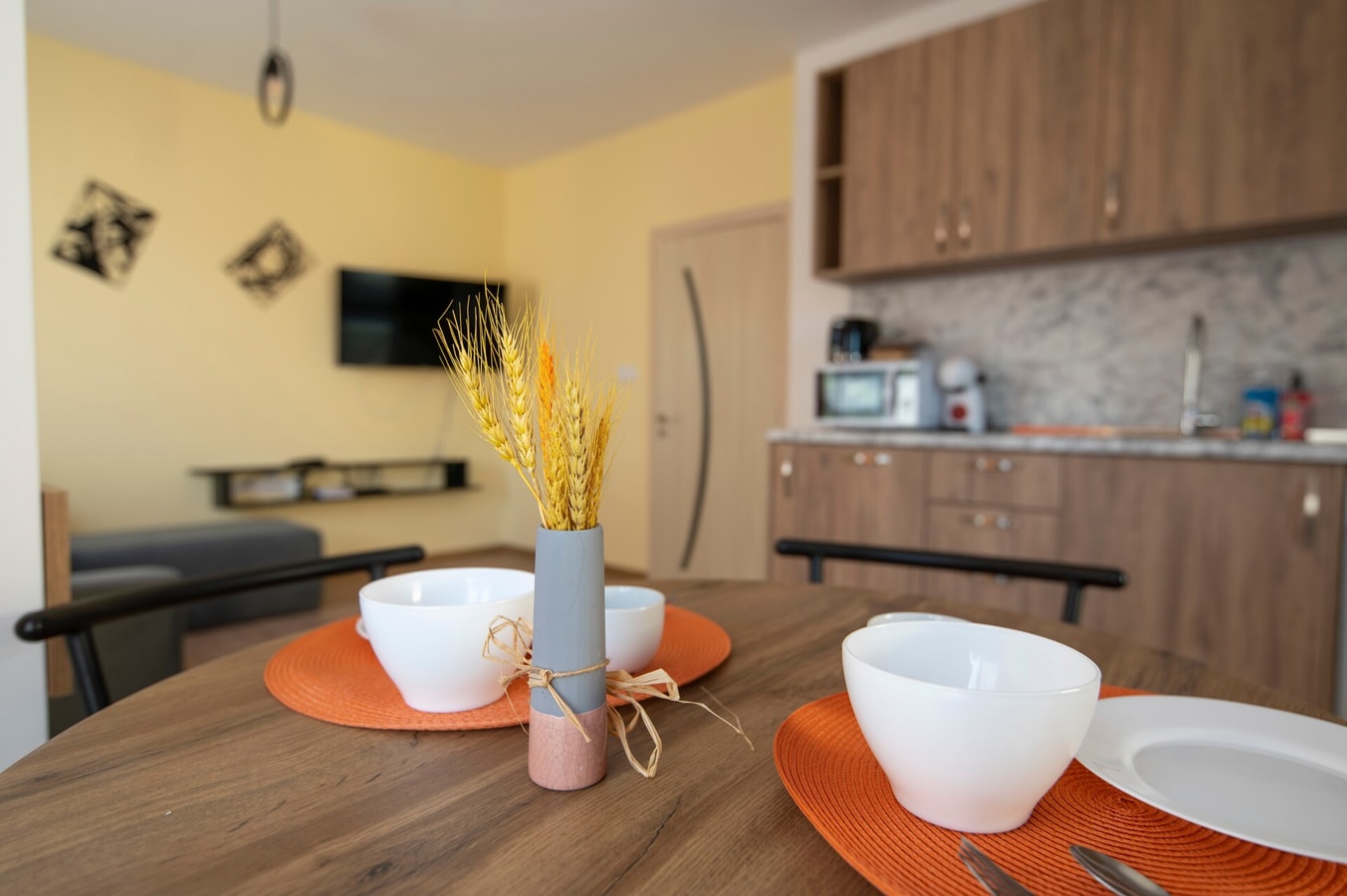 Apartments by the river 06 Free private parking 17 Апартаменти край реката