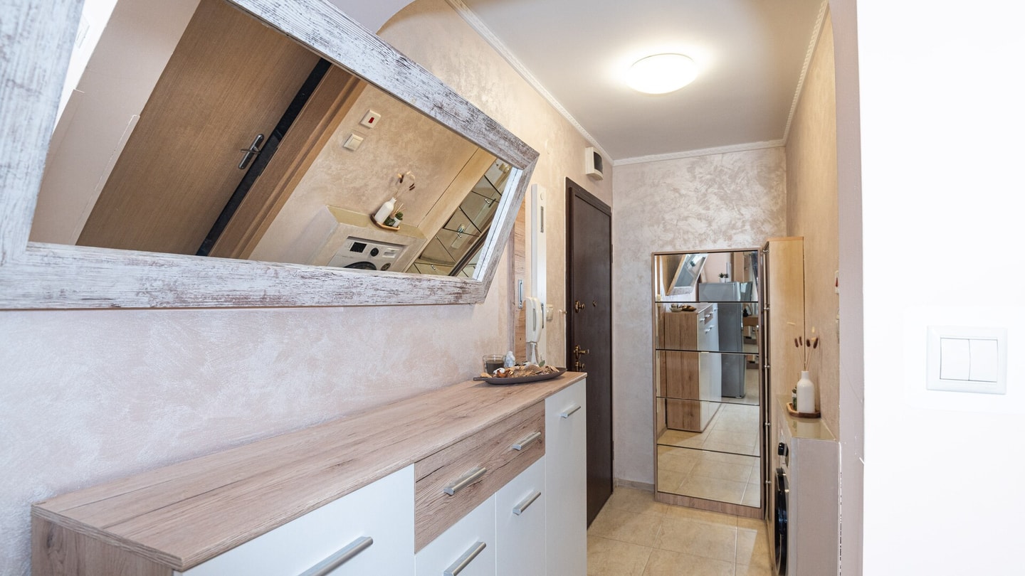 1-bed Apt in the heart of the city Free Parking 38 MT Homes Property Management