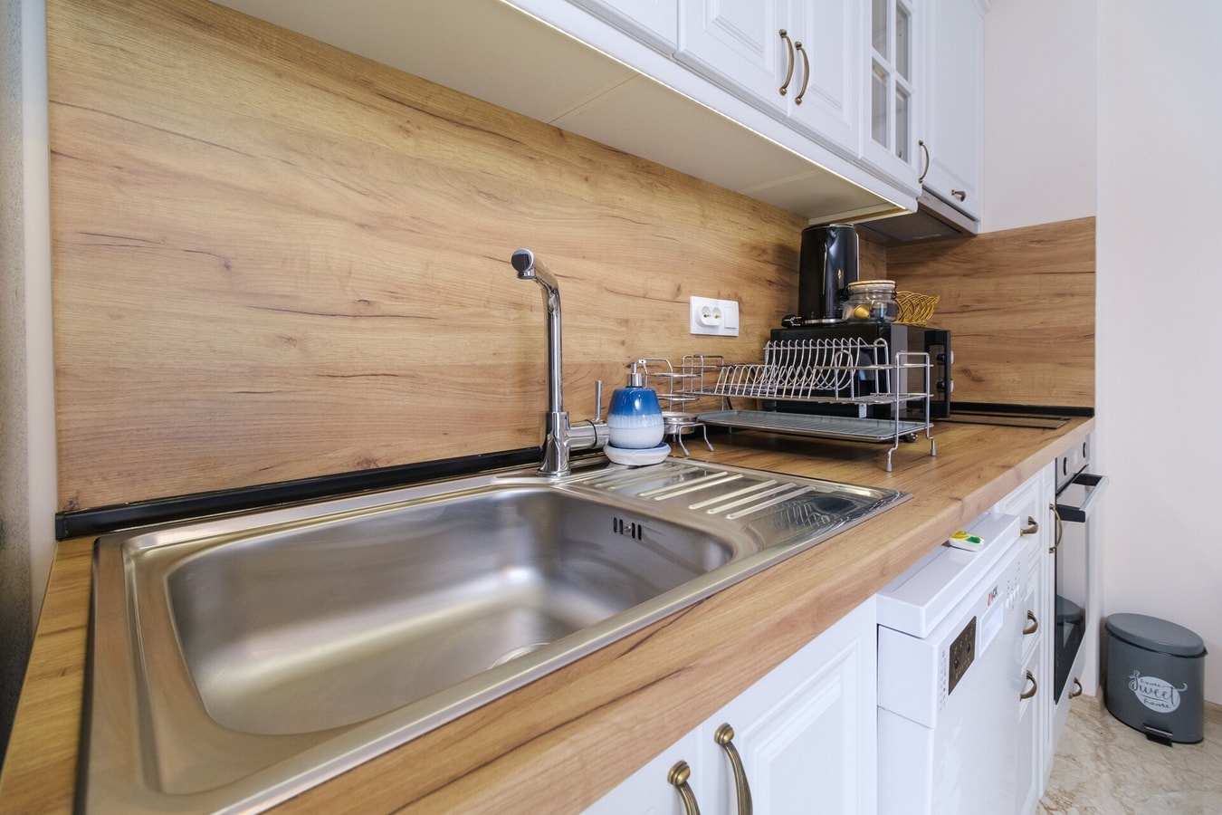 LDV 13 Residence 512 Free private parking 3 MT Homes Property Management