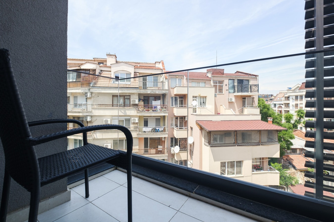 Sleek & Stylish 2-Bedroom Apartment 3 MT Homes Property Management