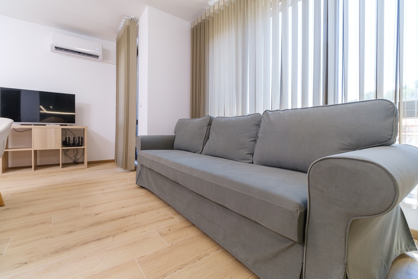 Modern 1-bed with Free Parking 5 MT Homes Property Management