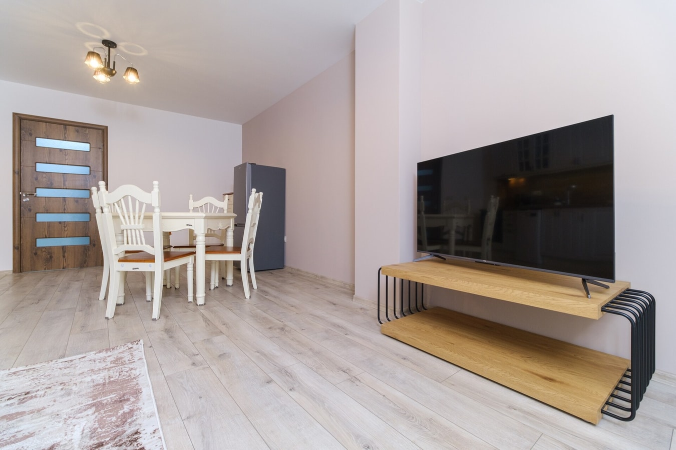 LDV 13 Residence 204 Free private parking 9 MT Homes Property Management