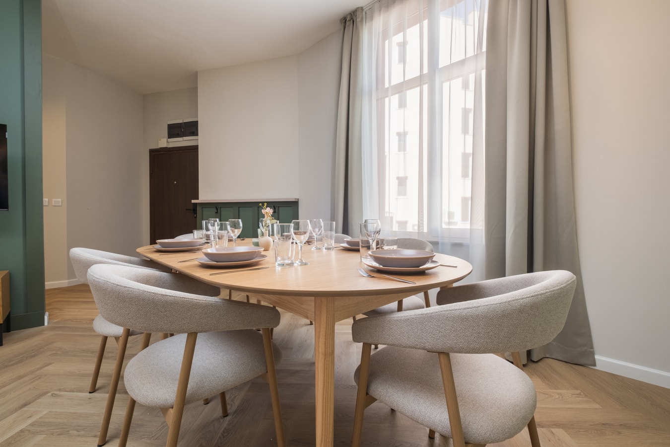 DEVET Boutique Apartments 2-Bedroom Apt.6 3 MT Homes Property Management
