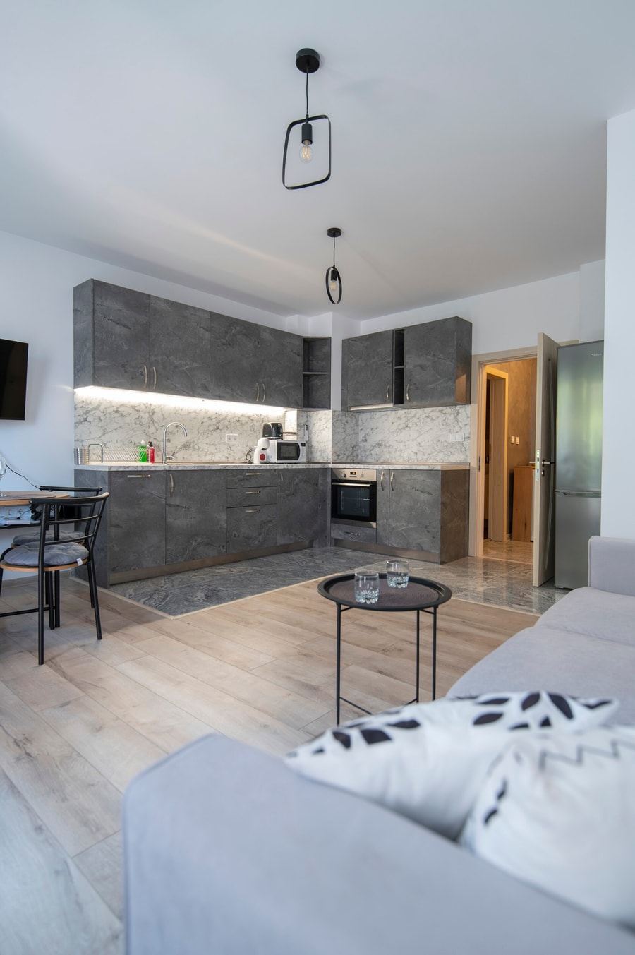 Apartments by the river 02 Free private parking 11 Апартаменти край реката