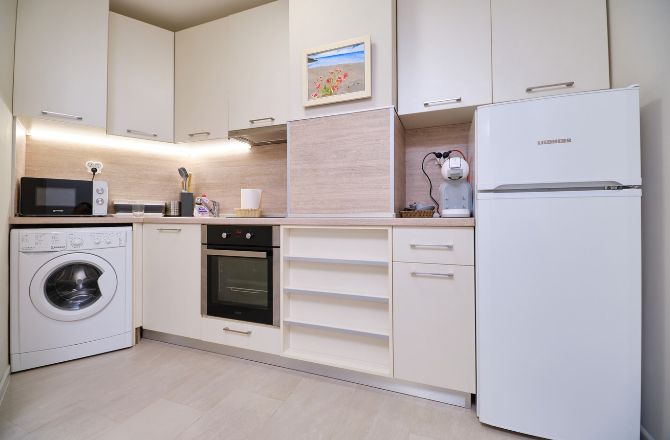 Cozy 1-bed Apartment 2 7 MT Homes Property Management