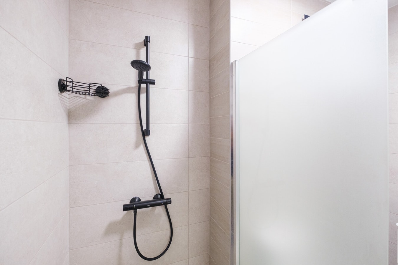 Modern 1-Bed Flat in Plovdiv Free Parking 26 MT Homes Property Management