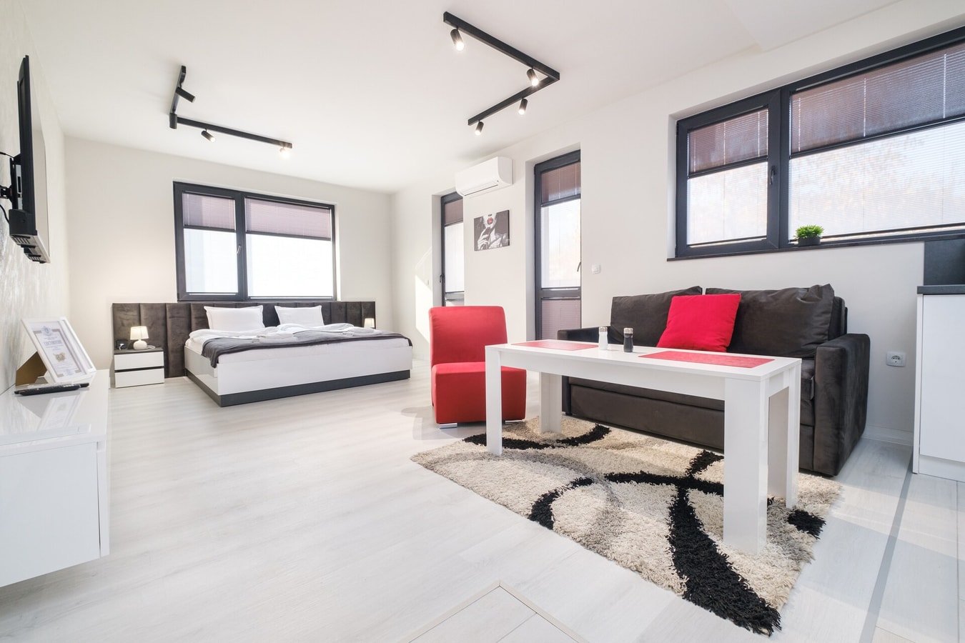 Heart of Plovdiv Studio Apartment Free Parking 1 MT Homes Property Management