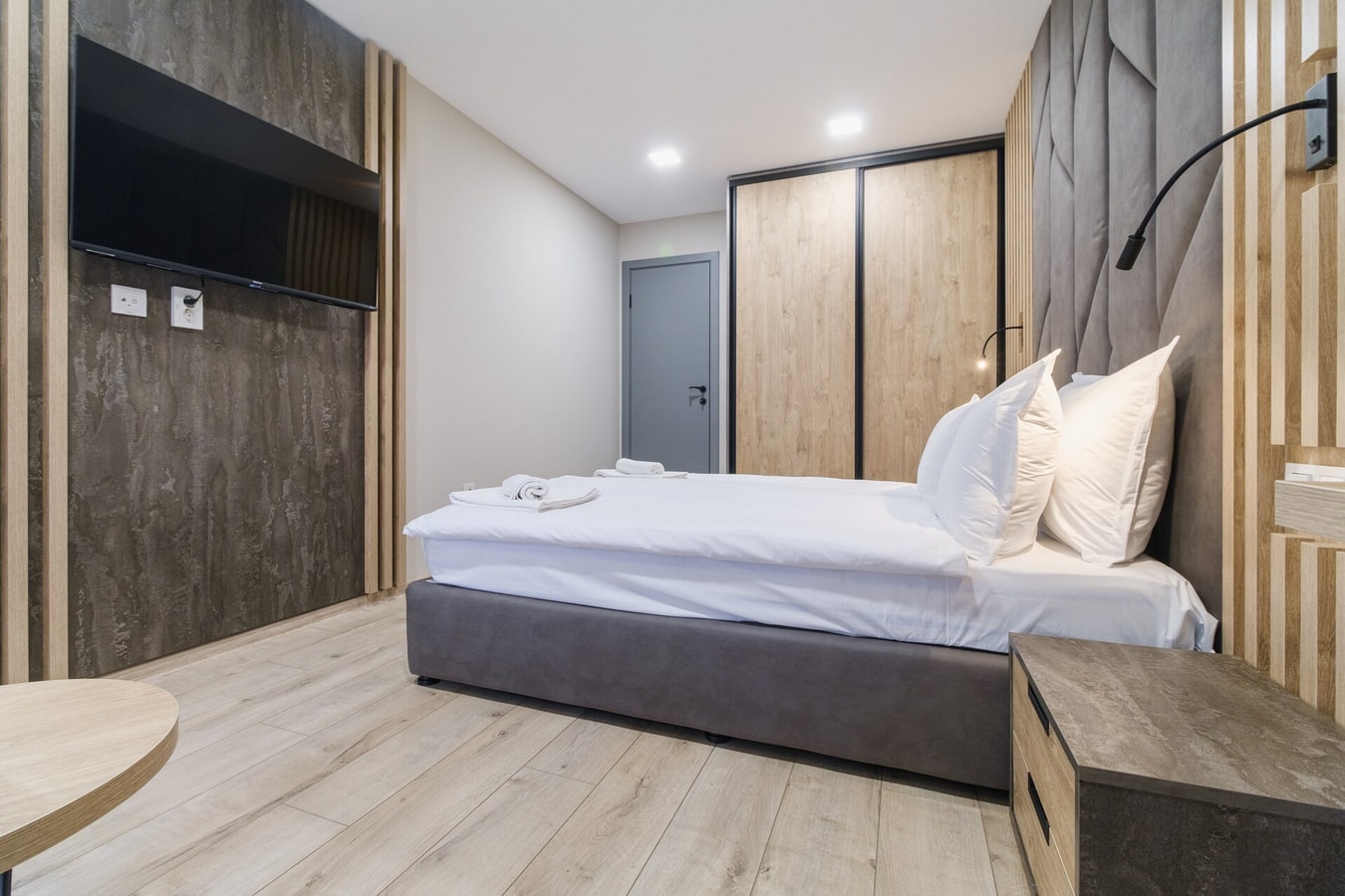 LDV 13 Residence 101 Free private parking 13 MT Homes Property Management