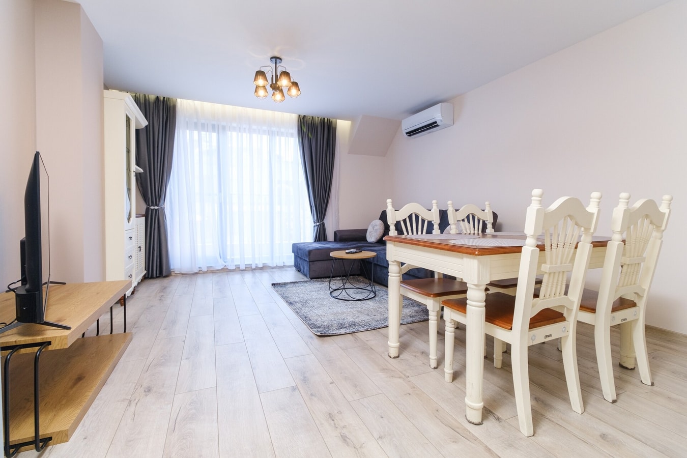 LDV 13 Residence 511 Free private parking 1 MT Homes Property Management