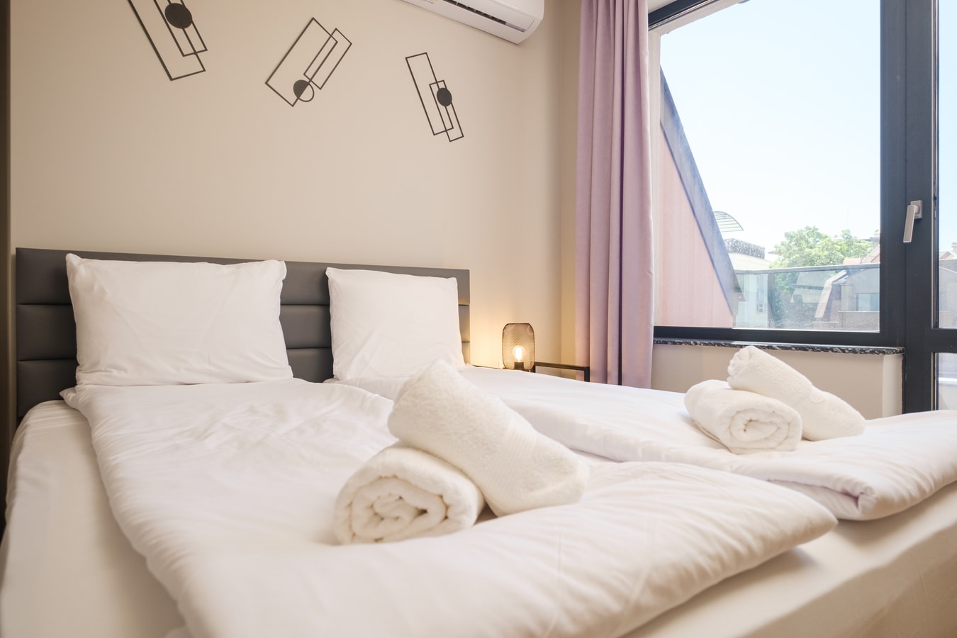 Apartments by the river 09 Free private parking Апартаменти край реката