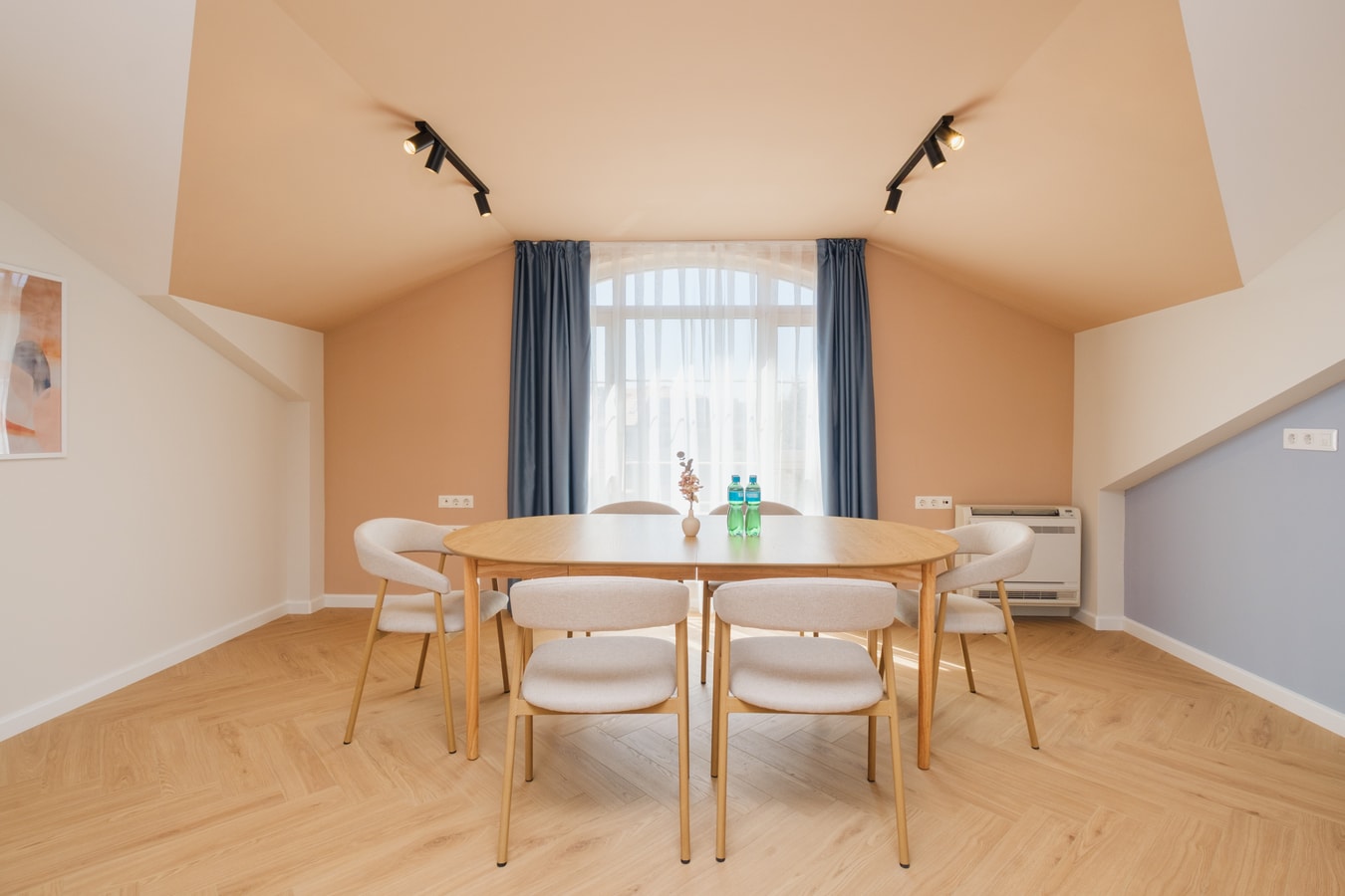 DEVET Boutique Apartments 1-Bedroom Apt.9 12 MT Homes Property Management